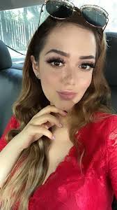 Iniciando con todo el lunes, amo las selfies y ustedes ?