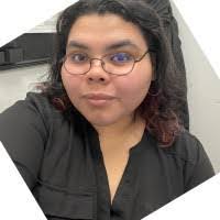 Marina Iraheta's Instagram, Twitter & Facebook