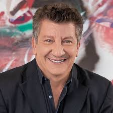 Julián Rey Romero (@juliankatamaran)