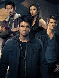 Birds Of Prey Cw Seed The Tomorrow People About Show Information People Tv Shows The Cw