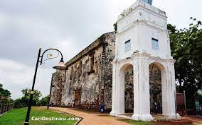 Sebab gaya batu dan binaan nya hampir sama macam di bawah. Gereja St Paul Melaka Sejarah Tarikan Utama Pelancong Ke Melaka