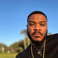 Edward Vlad's Instagram, Twitter & Facebook