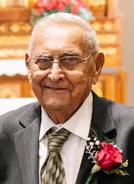 Please keep the family of Lawrence (Larry) R. Buhnerkempe, 86, of  Effingham, IL, in your thoughts and prayers at this time. Larry passed away 