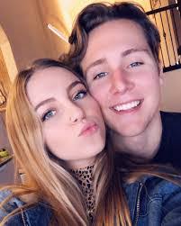 Alexis Rupert's Instagram, Twitter & Facebook