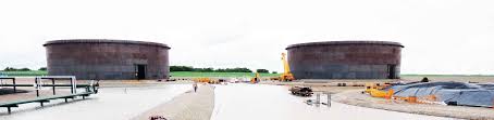 In view of the materials of construction, requirements and recommendations are set forth, i.e.: Api 650 Tank Construction Sequence