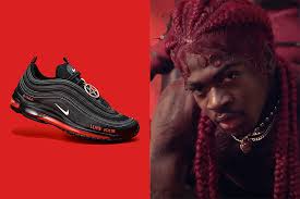 Montero lamar hill (born april 9, 1999), known as lil nas x (/nɑːz/ nahz), is an american rapper, singer, songwriter, and internet personality. Lil Nas X Father Defends Son After Accused Of Not Helping Mother Xxl