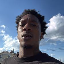 Hanging with the group. All geared up to travel. Miss us?🙌🏼 #Madea