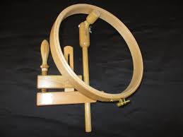 It is available in multiple sizes so you can fit your project with ease. Table Clamp Embroidery Hoop Alison Cole Embroidery