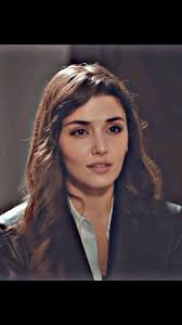 A Hande Ercel Fan Darina Kudrina Say's :- "Meeting with @handemiyy Our Eda  Yıldız Today, during the day, we went to locations from 'Knock