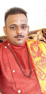 Let's wish our member Pundit Pt Shelvin Vishal Sharma of Suva a belated  happy birthday. Many happy returns of the special day Punditji. Godbless  you and have a blessed life. Lots of