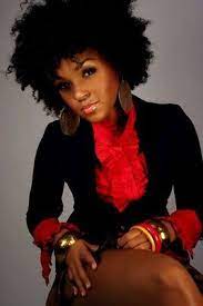 Janelle Monae With No Suit And The Hair All Out Cute Natural Hair Styles Natural Hair Inspiration Natural African American Hairstyles