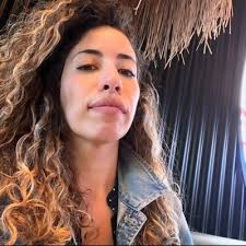 Raquel Loredo (@raquelloredo_)