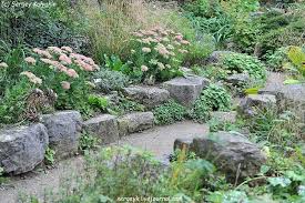 Sergej Kalyakin Dizajn Sada Sad Kamnej Sad