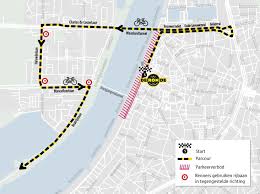 Perfecte signalisatie op het parcours. Bereikbaarheid Tijdens De Ronde Van Vlaanderen 18 Oktober Slim Naar Antwerpen