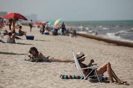 Florida added a backlog of 3,870 cases from one laboratory dating back several months. Florida Covid 19 Cases Rise By 8 942 Most During Pandemic Bloomberg