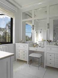 Carved leaves and a hoof foot decorate each of the three cabriole legs. 25 Bathroom Bench And Stool Ideas For Serene Seated Convenience