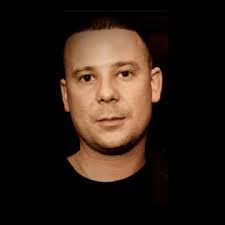 Gavin Paul's Instagram, Twitter & Facebook