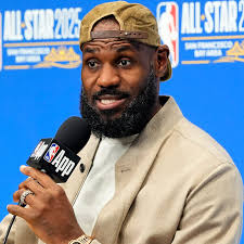 LeBron James to miss NBA All-Star Game with left foot soreness