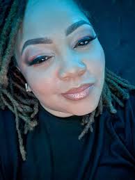 Wishing sister a happy birthday