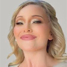 Angela Amey's Instagram, Twitter & Facebook