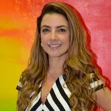 Kathy Kopp, nombrada entre las mejores estilistas de Miami