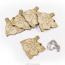 Bunga raya merupakan bunga nasional yang berasal dari negara gurunakal. Merdeka Keychain Pack Of 5