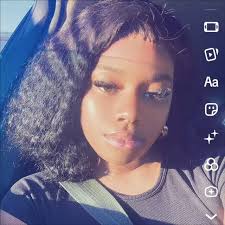 Mia Holt (@official.mia15) • Instagram photos and videos