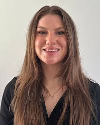 Jennifer Cannell's Instagram, Twitter & Facebook