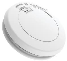 The sealed lithium battery is designed to last for roughly 10 years, facilitating continuous operation. First Alert 1039783 Prc700 Smoke Co Alarm Batt Only Round 029054018632 1