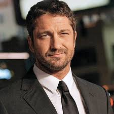 According to reports, the couple were caught kissing. Gerard Butler Has Split From Girlfriend Madalina Ghenea Irishcentral Com