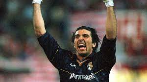 La historia de buffon en parma. Ifvtmru6wrw 7m