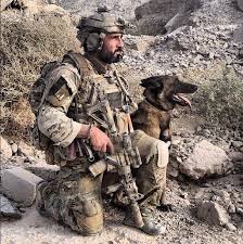 British Special Air Service Sas Trooper With His Canine In Afghanistan C 2010 2012 608 X 610 Military Dogs Military Working Dogs Working Dogs