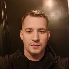 Jacqui Ellis v: ľudia