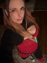 Hi all! I just wanted to introduce myself and share a photo that I took.  This is a rare outing with my 2 girls to the panto