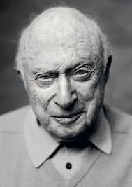 Who is Peggy Lloyd dating? Peggy Lloyd boyfriend, husband