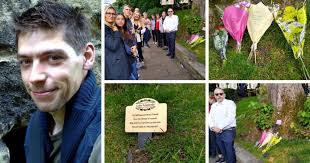 Plaque laid in memory of man who died after being pulled from river