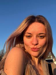 went to my girl Lacy Starr last night for her VDAY facial !!!🙌🏼🙌🏼  anyone that BOOKS a VDAY facial with her will get some STORE CREDITTTT with  me !!💓💓