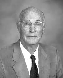 MAG-Riverside Lawyer 0505 299091