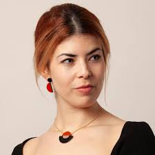 Zoe necklace in gold, silver, onyx and red jasper