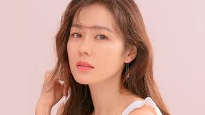 As a teenage actress, she reached the peak of her popularity in the 1970s with the really really film trilogy, which include never forget me, i am really sorry and i really really like you. Son Yejin Profile Beautiful Hallyu Actress From Personal Taste To Crash Landing On You Kpopmap