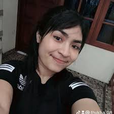 Videos de indriani130323 (@indriani.putralia) con “suara asli