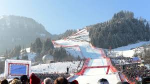 Matthias mayer hat am dienstag im ersten abfahrtstraining in kitzbühel die bestzeit erzielt. Streif In Kitzbuhel So Knallhart Geht Es Bei Der Hahnenkamm Abfahrt Zu News De