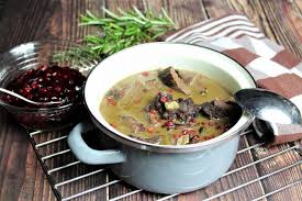Rehragout Ein Rezept Aus Omas Winter Kuche Die Frau Am Grill