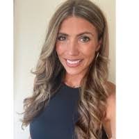 Lynne Bartlett's Instagram, Twitter & Facebook