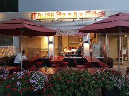 Order domino's® pizza online & track your delivery today. Italian Pizza Kitchen Picture Of Italian Pizza Kitchen Washington Dc Tripadvisor