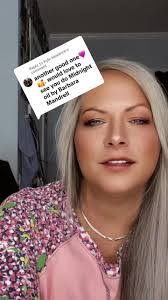 Barbara Moreland's Instagram, Twitter & Facebook