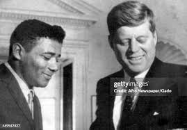 5,072 John Floyd Photos & High Res Pictures