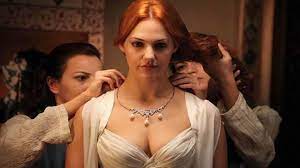 Check spelling or type a new query. Meryem Uzerli Hurrem Sultan Ile Yollar Resmen Ayrildi
