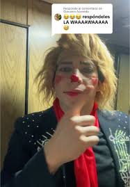 Respuesta a @Giovanni Acevedo Ahí si 🤭🤭🤭 #circus #circo #payaso #clown  #chile #ypfッ #nosequeponer #clon #regalo