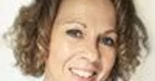 Sandra Goddard's Instagram, Twitter & Facebook